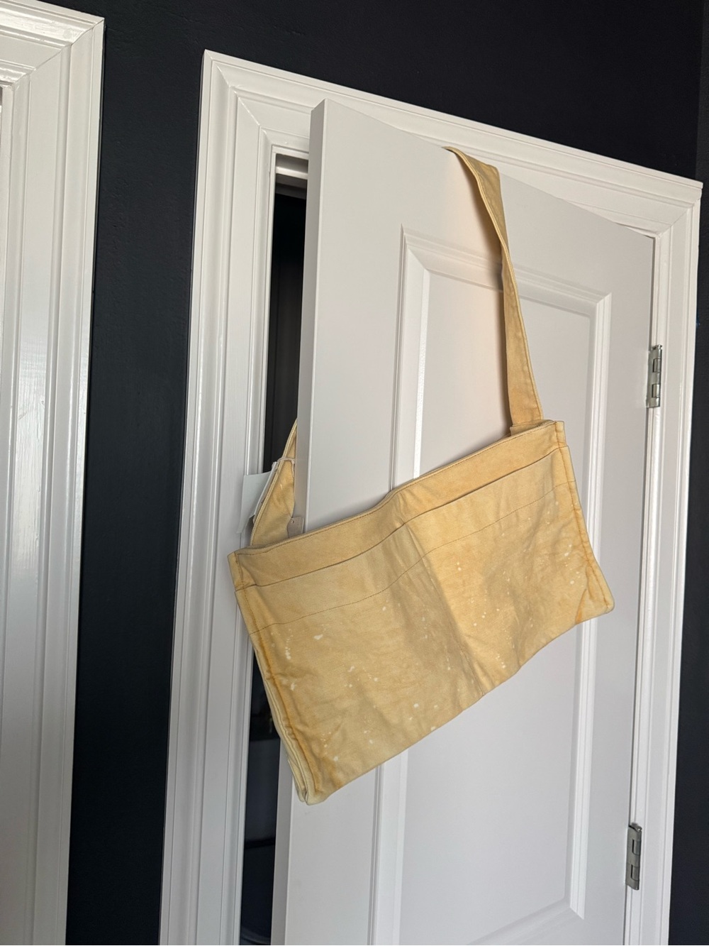 NWT Free People Camp Crush Sling Bag- Neutral - Picture 5 of 13